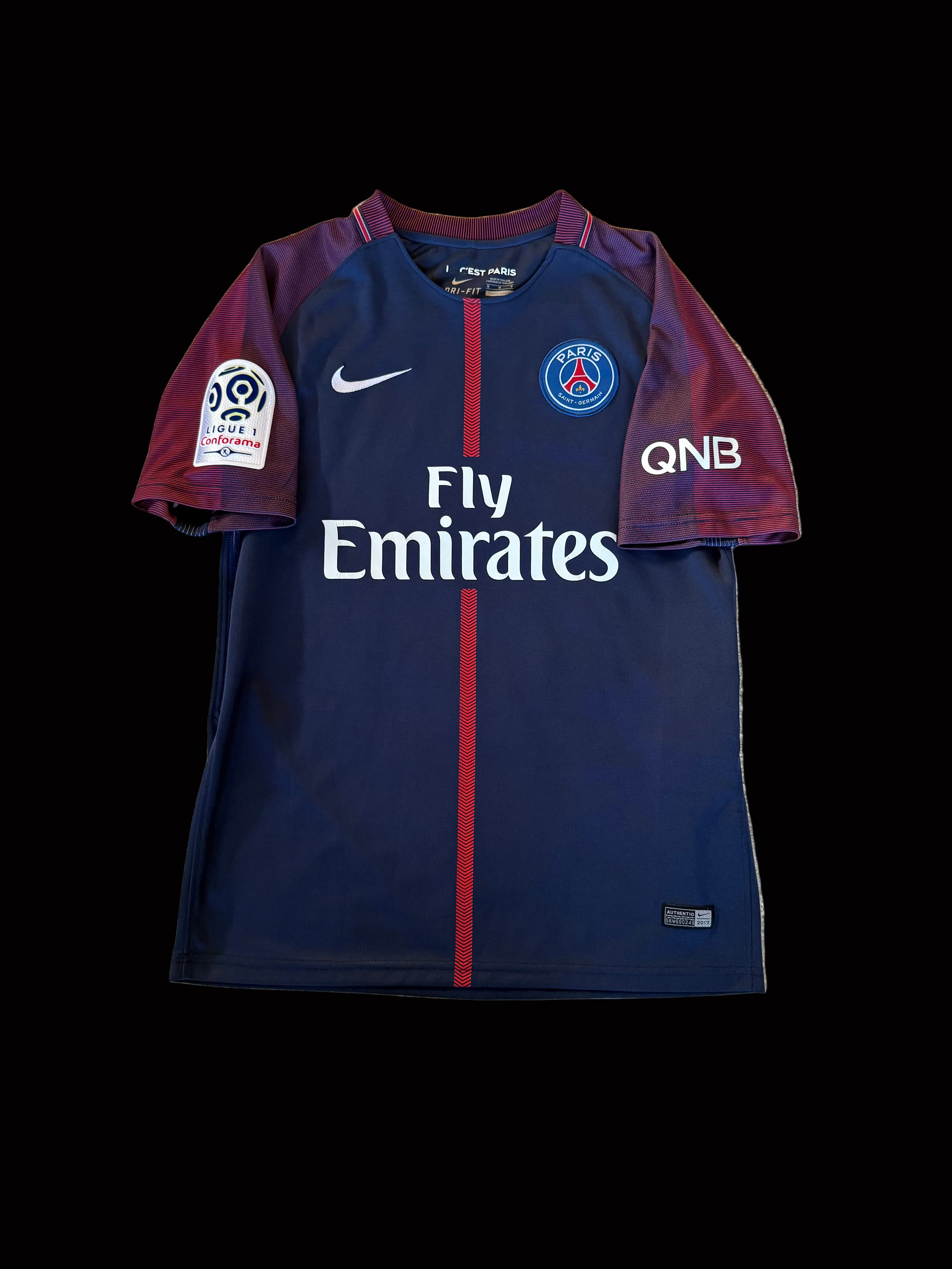 PSG 2017-18 Home - Neymar