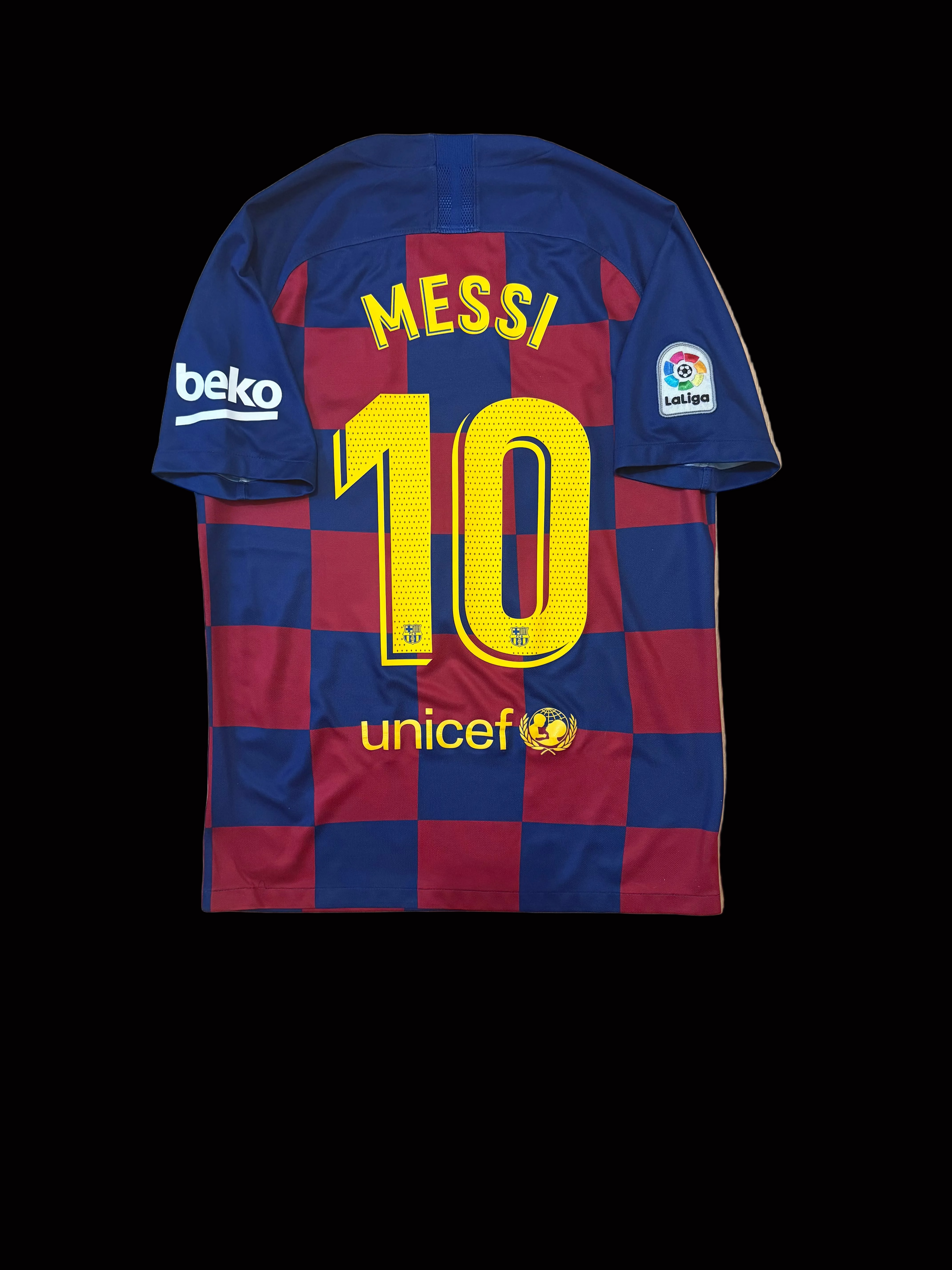 FC Barcelona 2019-20 Home - messi