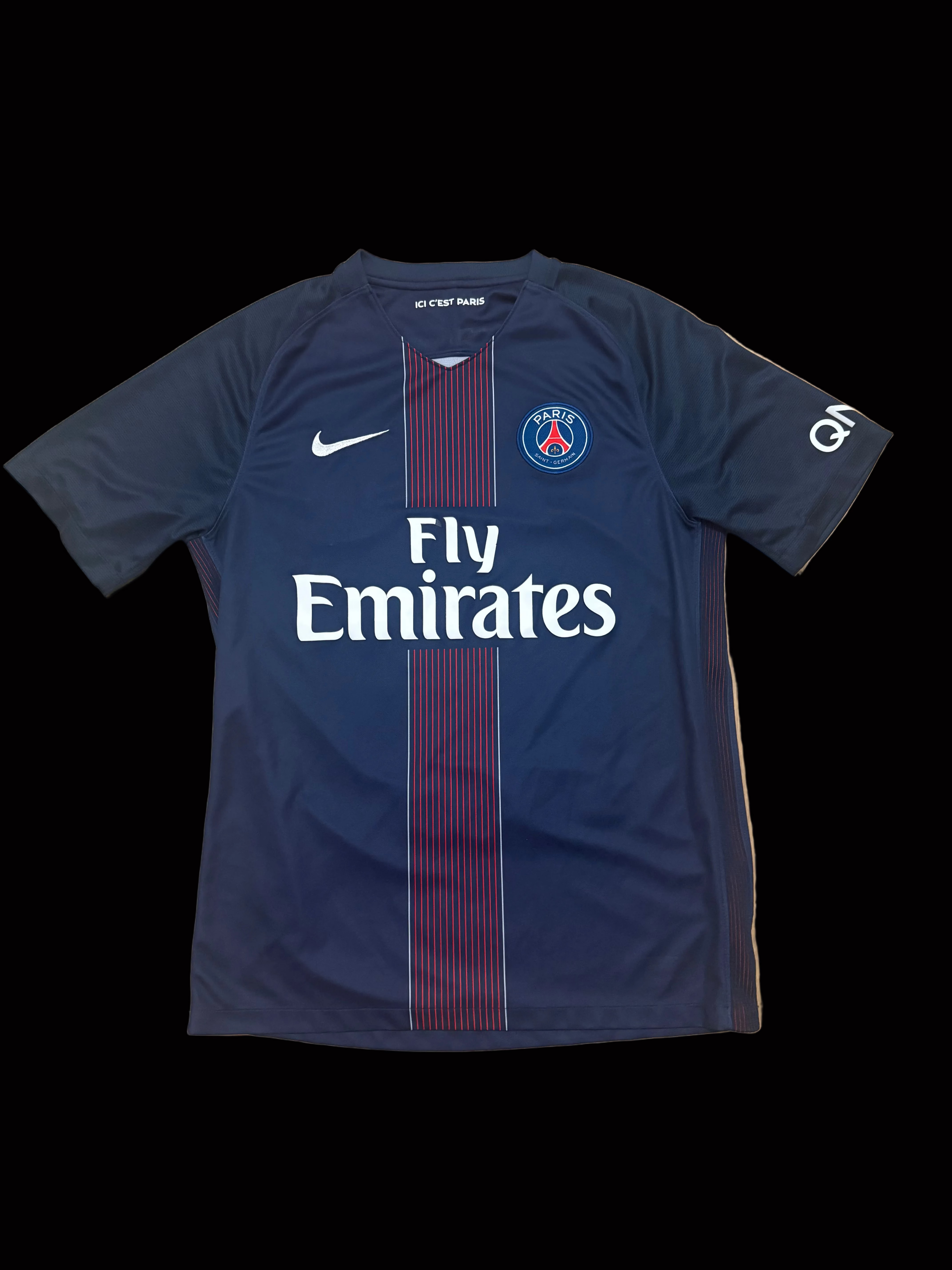 PSG 2016-17 Home - David Luiz